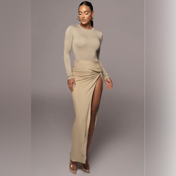 JLUXLABEL Dresses & Skirts - JLUXLABEL MOSS TAKE YOU THERE MAXI SKIRT